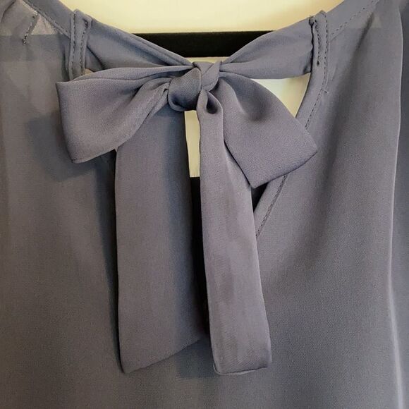 Lauren Conrad bow back eyelash lace gathered top S - Picture 4 of 13